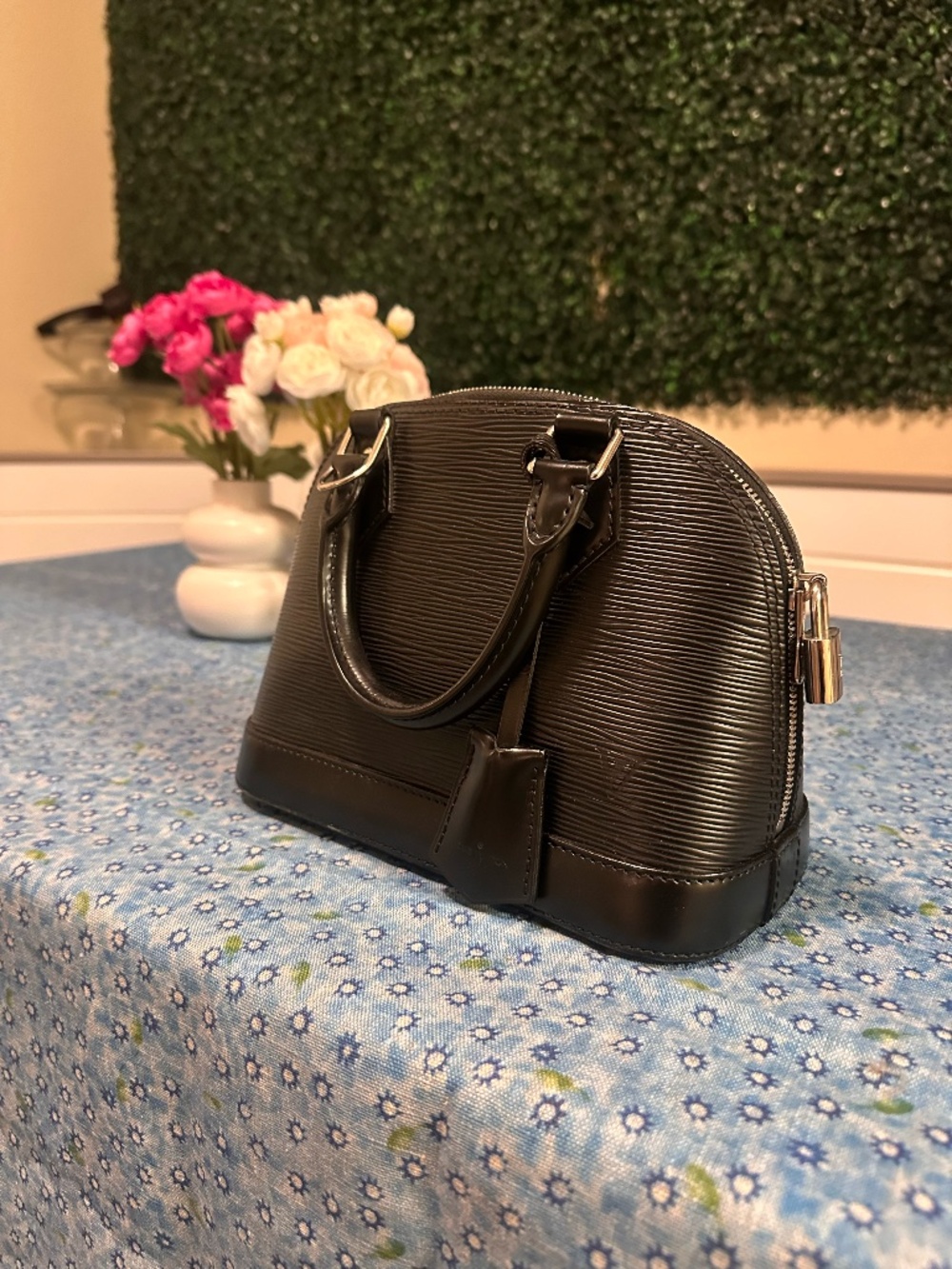 Alma BB Lous Vuitton